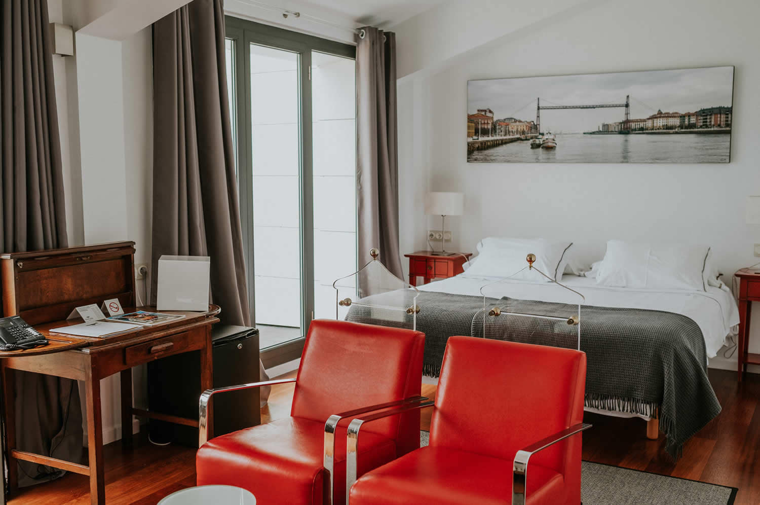 Habitación Junior Suite del Hotel Arbe, llama al +34 943 604 749 para reservar